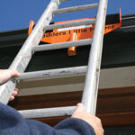 ladder stabilizer